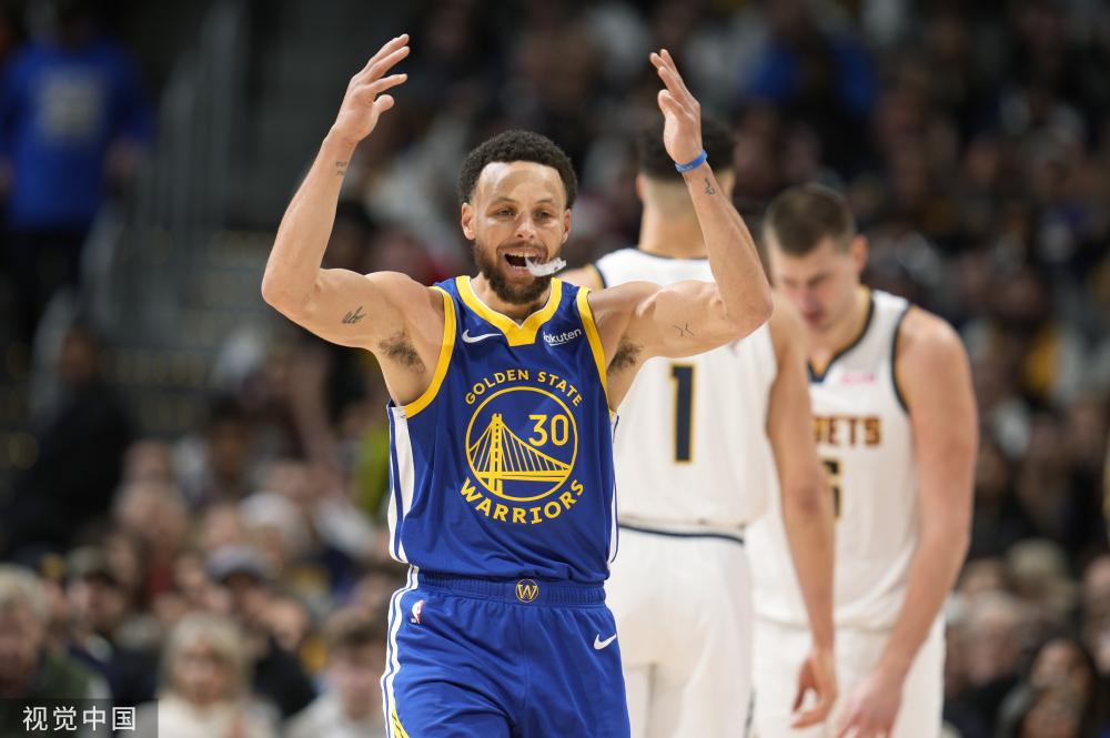 以敏锐的门 以敏锐的门