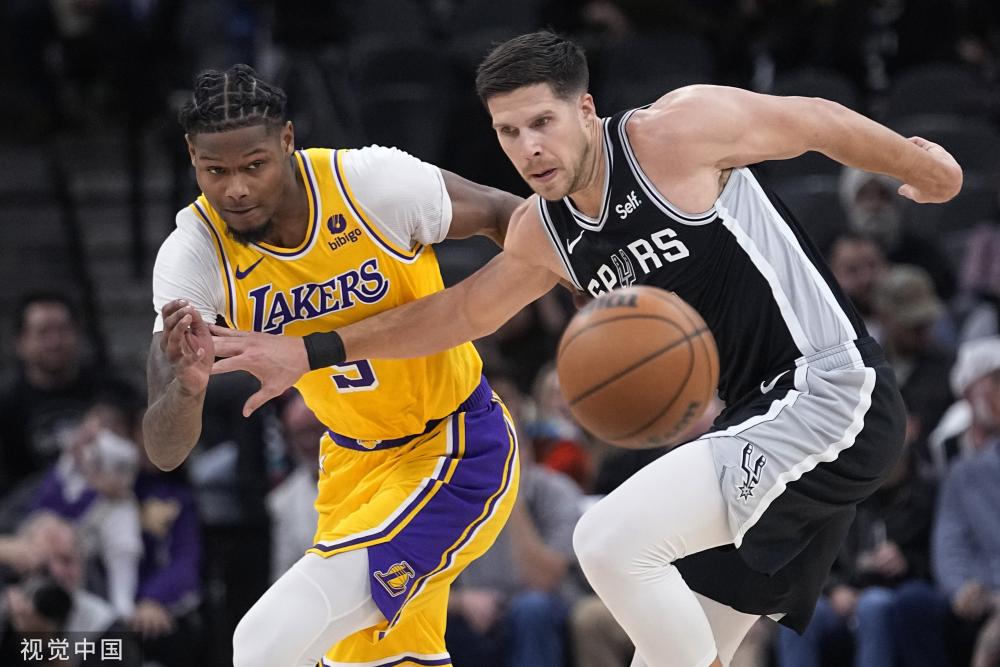 在这场比赛 在这场比赛